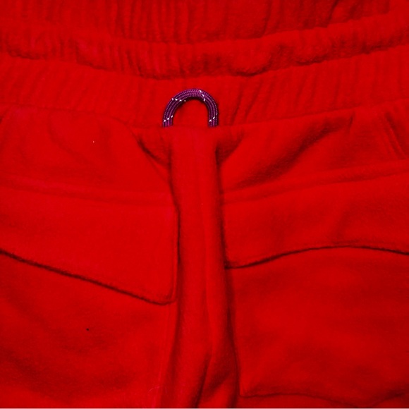 NWOT Free people movement fleece joggers with pockets. - Picture 3 of 10